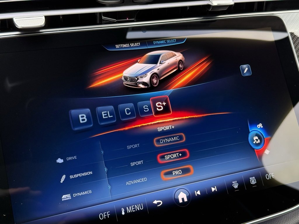 New 2026 Mercedes-Benz E 53 AMG e 4MATIC Sedan image 7