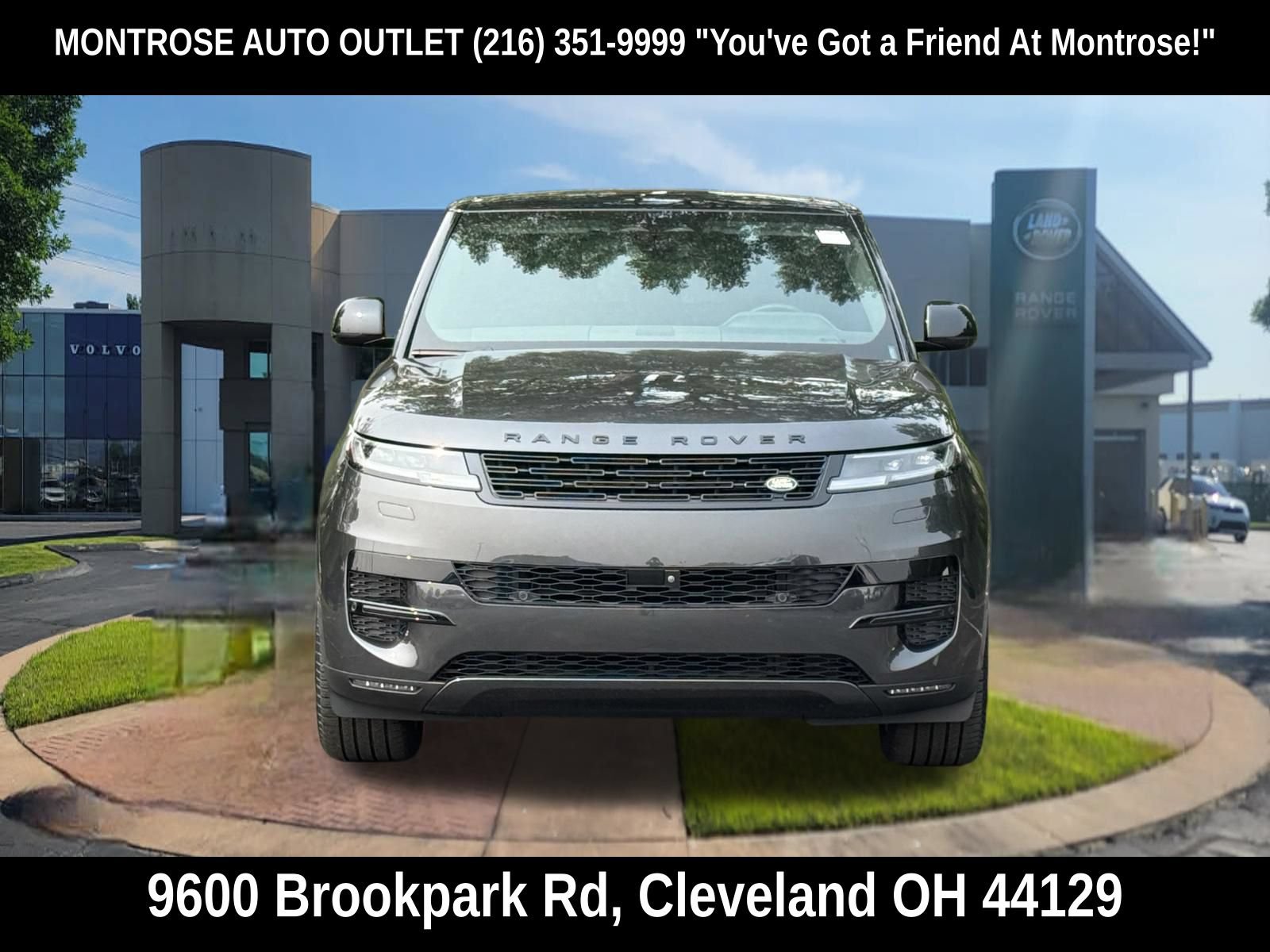 Used 2024 Land Rover Range Rover Sport SE AWD/4WD image 11
