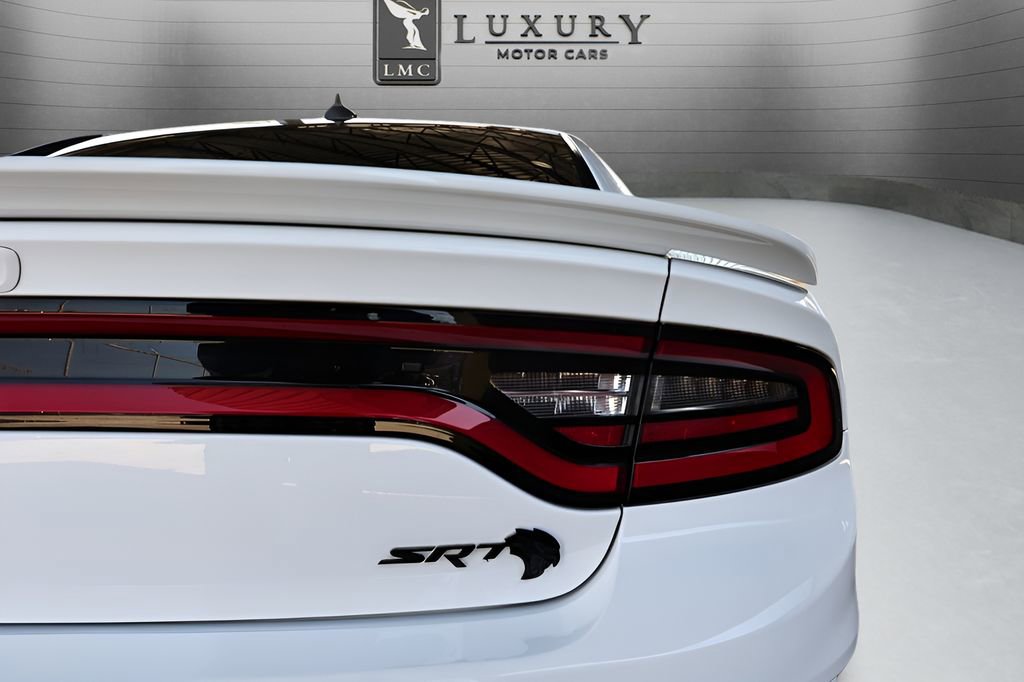 Used 2022 Dodge Charger SRT Hellcat w/ Carbon/Suede Interior Package image 19