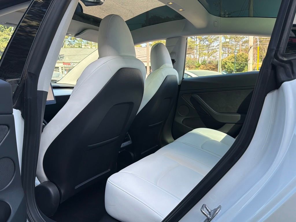 Used 2023 Tesla Model 3 Standard Range RWD image 29