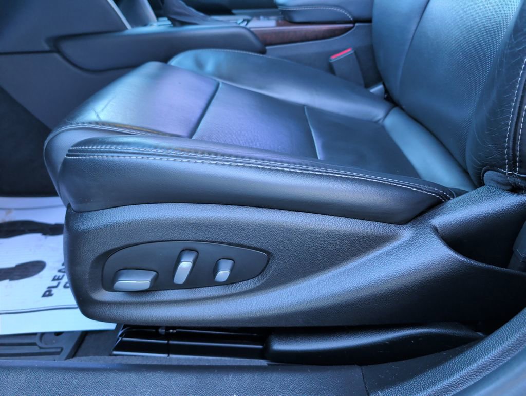 Used 2019 Cadillac XTS image 9