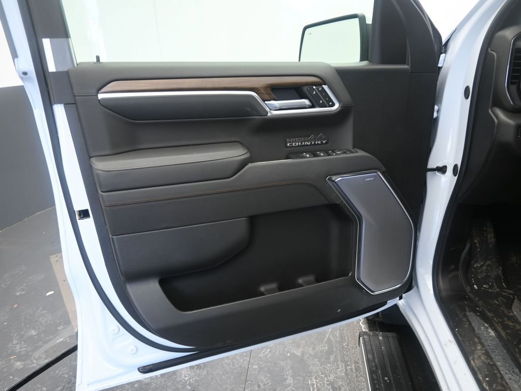 New 2026 Chevrolet Silverado 1500 High Country AWD/4WD image 20