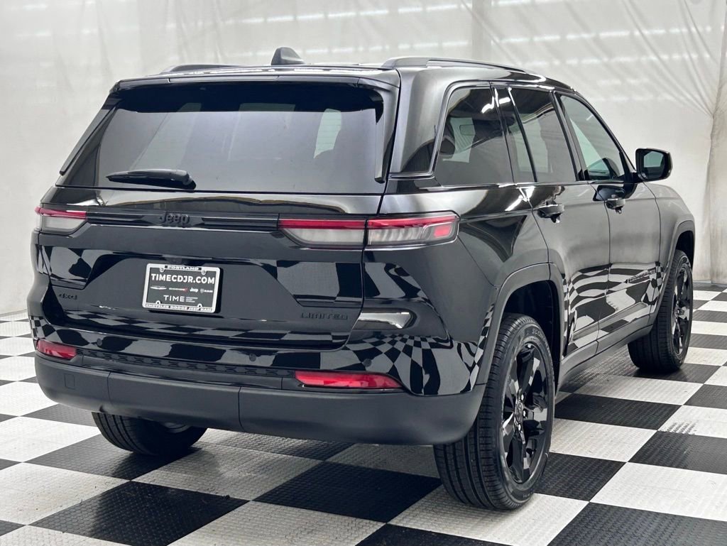 New 2025 Jeep Grand Cherokee Limited w/ Black Appearance Package AWD/4WD image 7