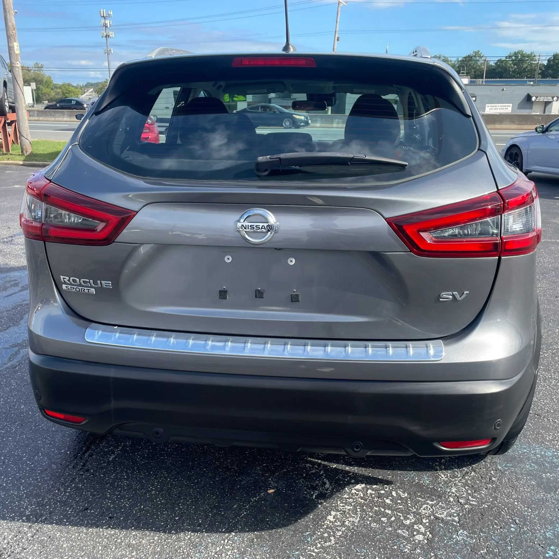 Used 2021 Nissan Rogue Sport SV FWD image 6