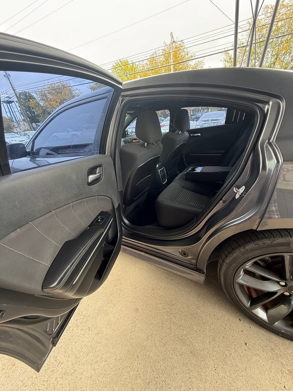 Used 2019 Dodge Charger GT w/ Performance Handling Group RWD image 13