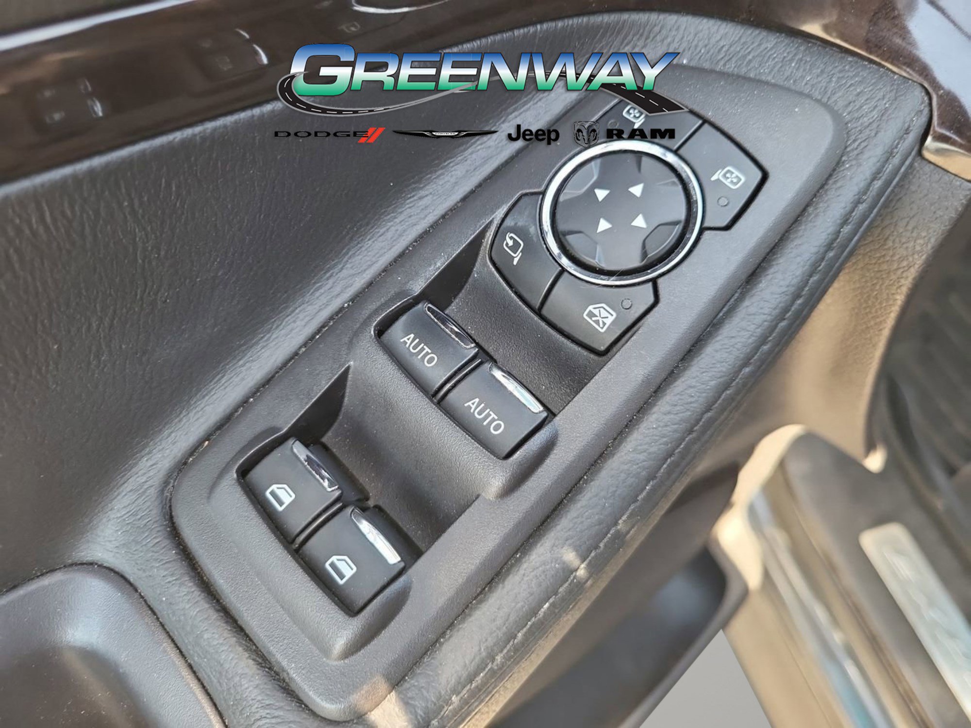 Used 2015 Ford Explorer Limited w/ Equipment Group 301A image 17