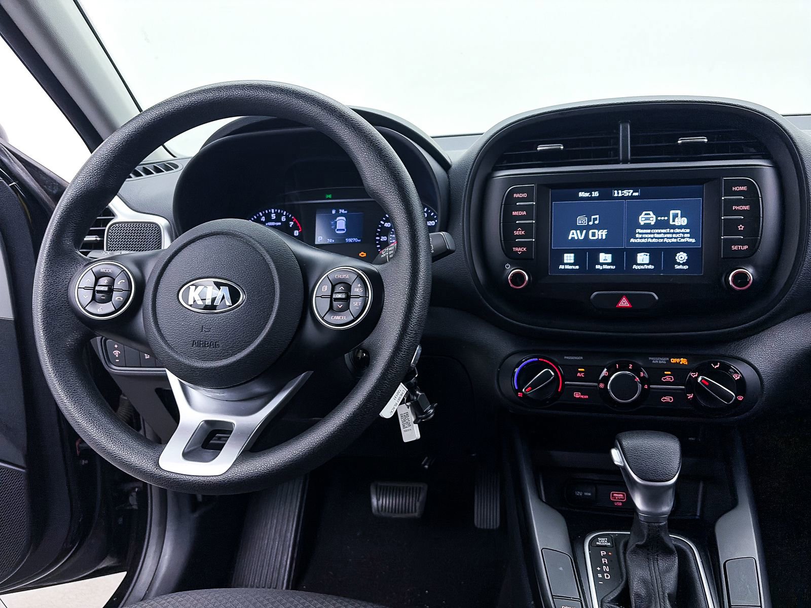 Used 2020 Kia Soul LX image 3