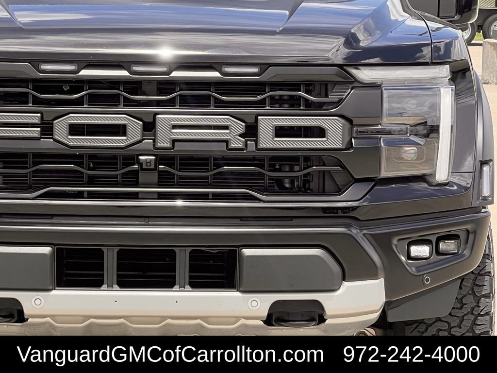 Used 2025 Ford F150 Raptor AWD/4WD image 10