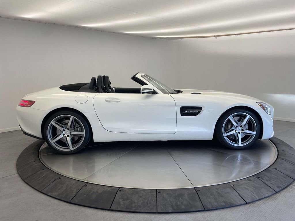 Used 2018 Mercedes-Benz AMG GT Roadster image 8