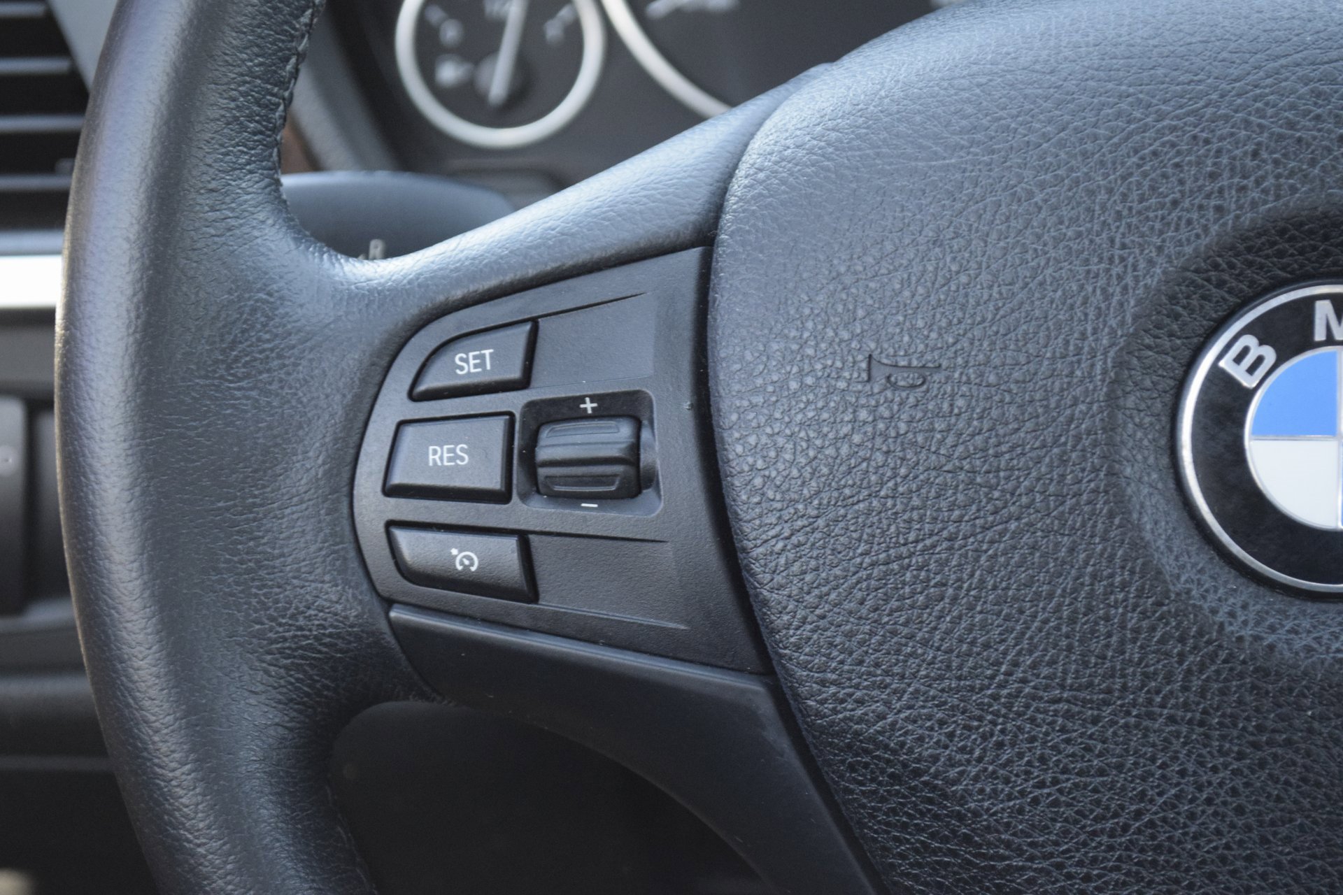 Used 2015 BMW 320i Sedan image 13