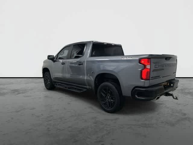 Used 2021 Chevrolet Silverado 1500 Custom Trail Boss w/ LPO, Dark Essentials Package AWD/4WD image 9