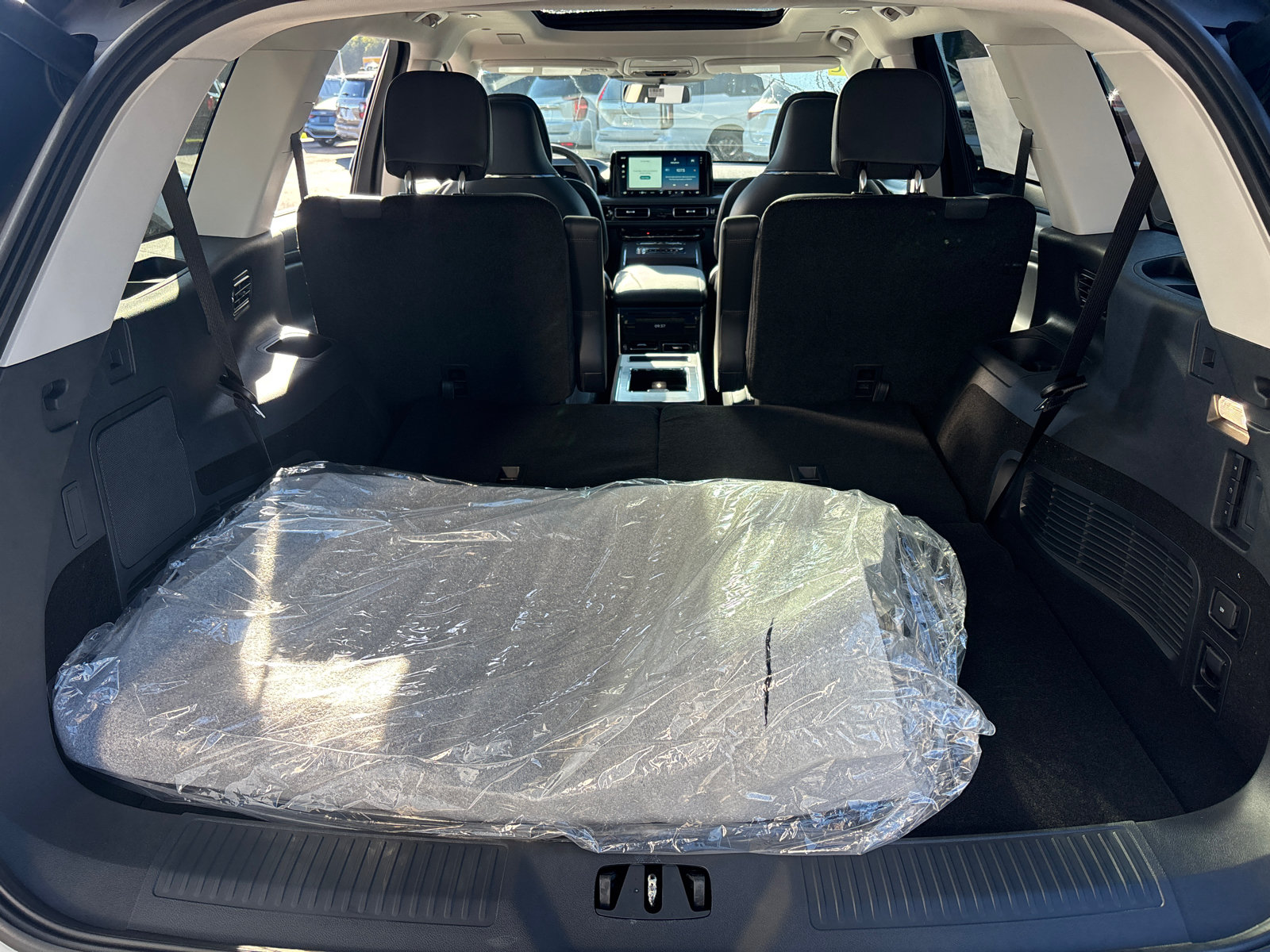 New 2027 Lincoln Aviator Reserve AWD/4WD image 9