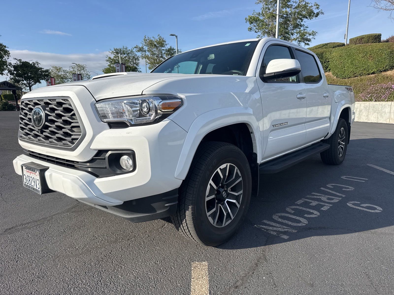 Used 2023 Toyota Tacoma TRD Sport w/ Advanced Technology Package AWD/4WD image 3
