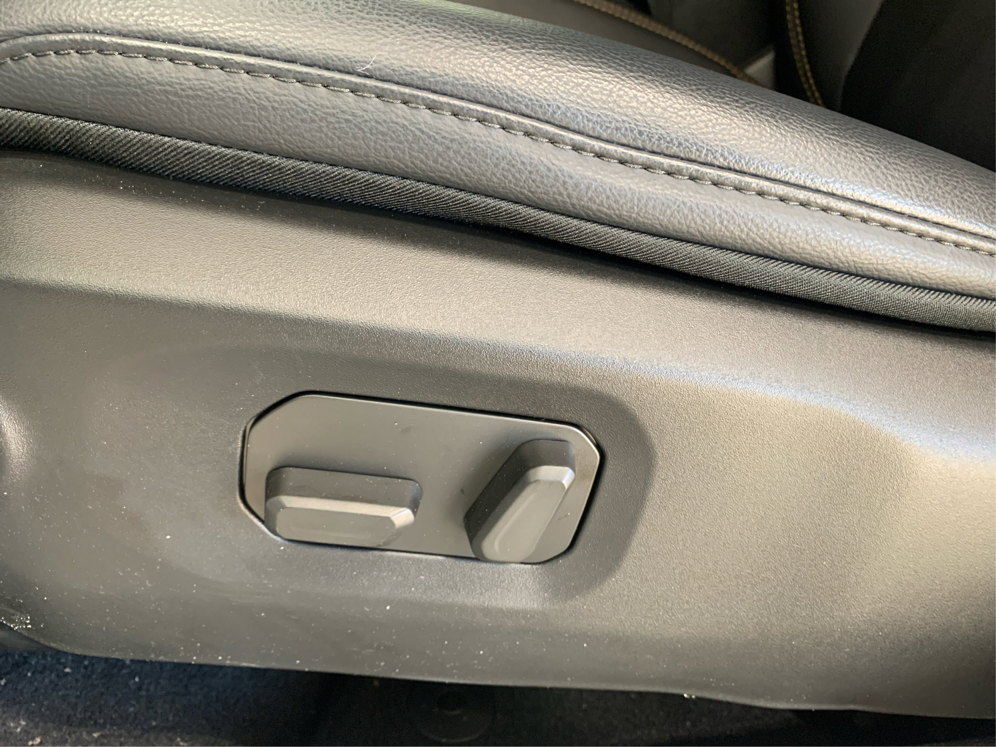 New 2025 Jeep Wrangler Sahara w/ Safety Group image 18