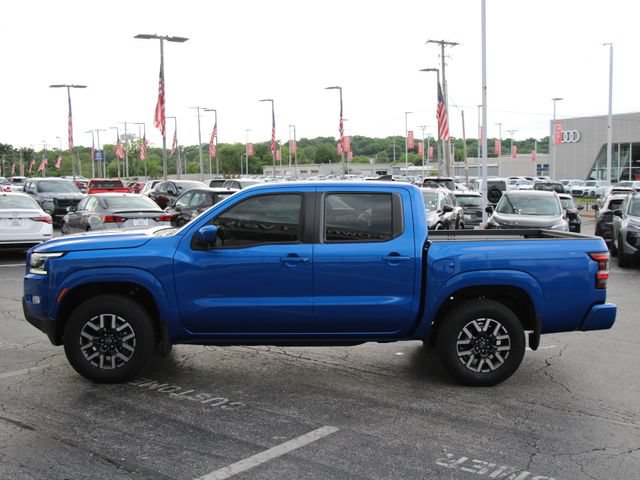 Certified 2024 Nissan Frontier SL w/ Technology Package AWD/4WD image 2