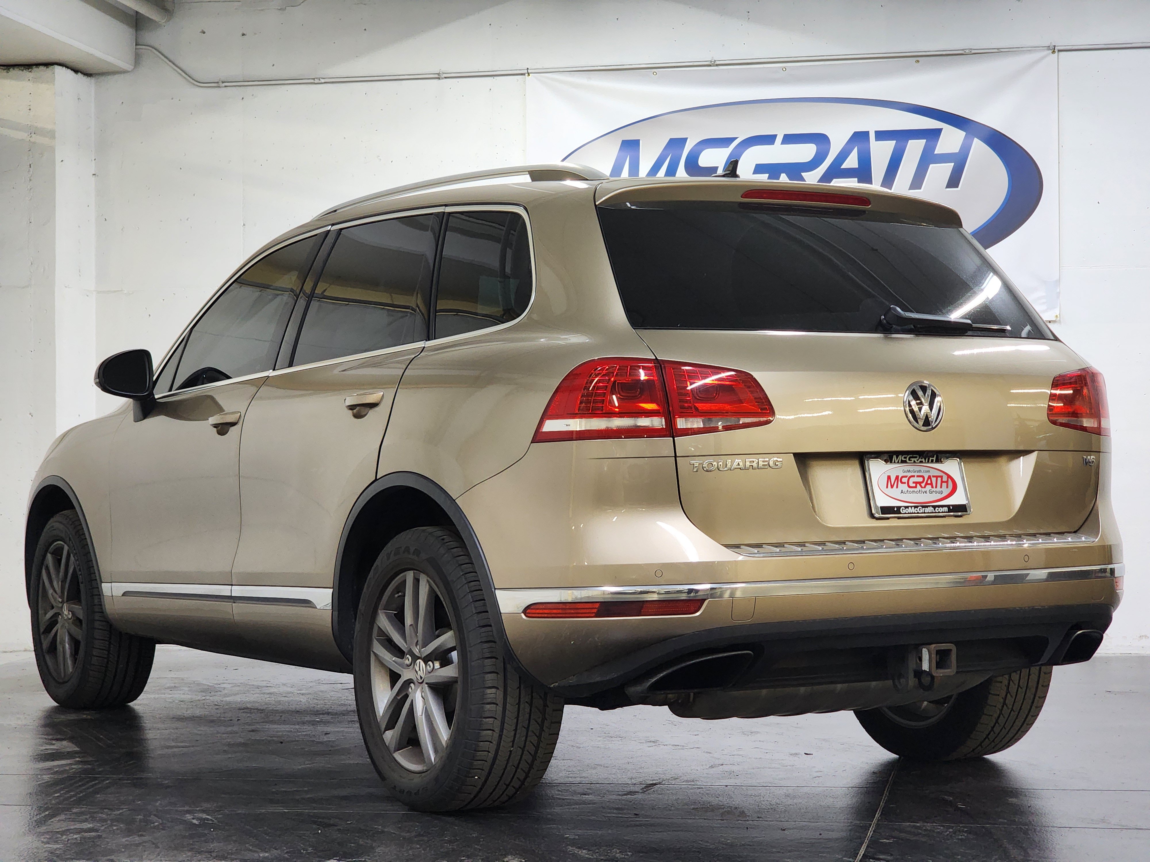 Used 2016 Volkswagen Touareg VR6 AWD/4WD image 10
