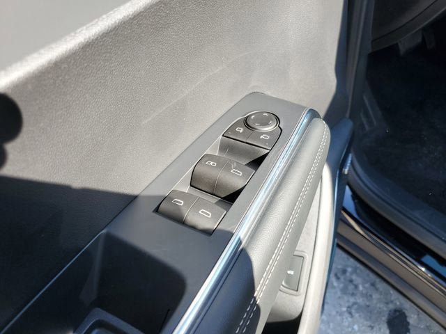 New 2026 GMC Acadia Elevation w/ Black Edition FWD image 18
