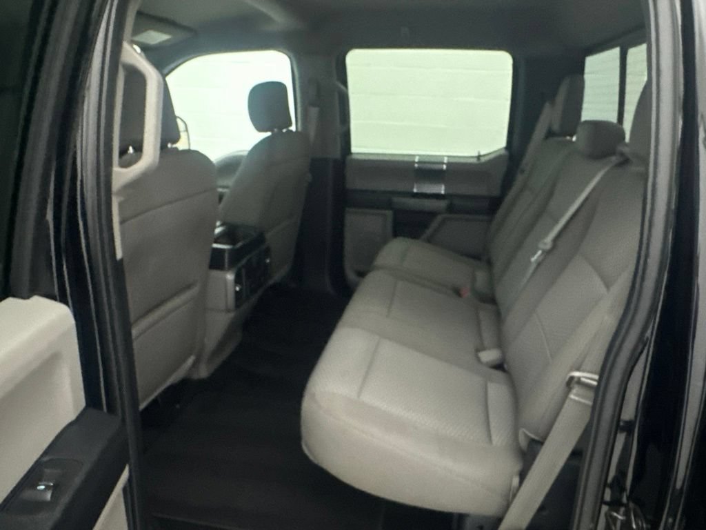 Used 2018 Ford F150 XLT w/ Equipment Group 302A Luxury AWD/4WD image 33