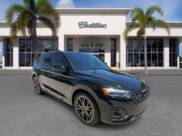 Used 2023 Audi SQ5 Prestige AWD/4WD image 2