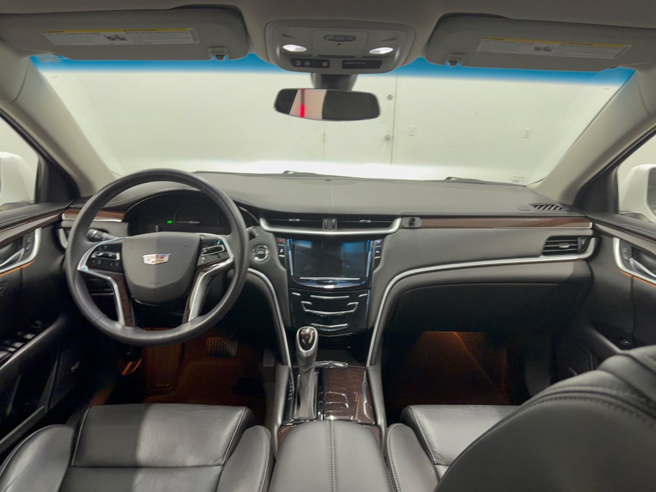 Used 2017 Cadillac XTS Luxury AWD/4WD image 17
