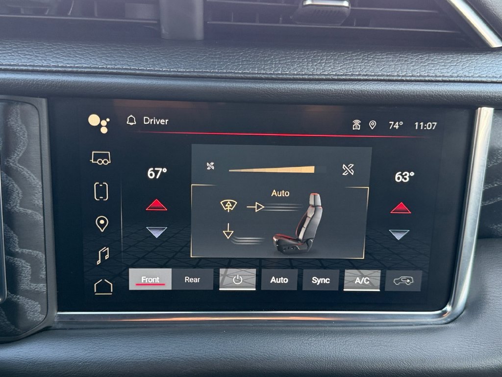 Used 2022 GMC Yukon XL Denali AWD/4WD image 16