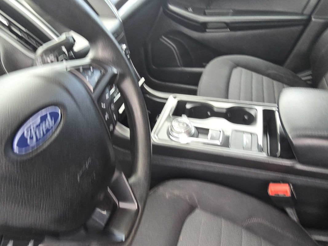 Used 2020 Ford Edge SE AWD/4WD image 27