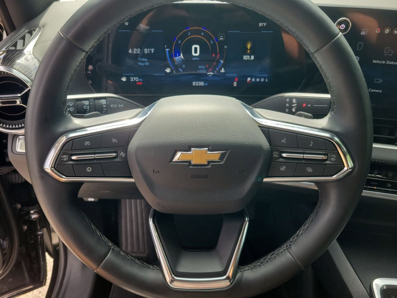 Used 2026 Chevrolet Equinox LT FWD image 17