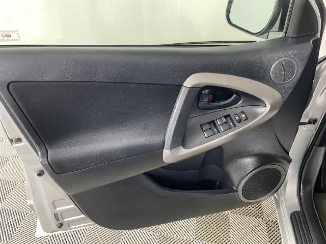 Used 2006 Toyota RAV4 Sport AWD/4WD image 14