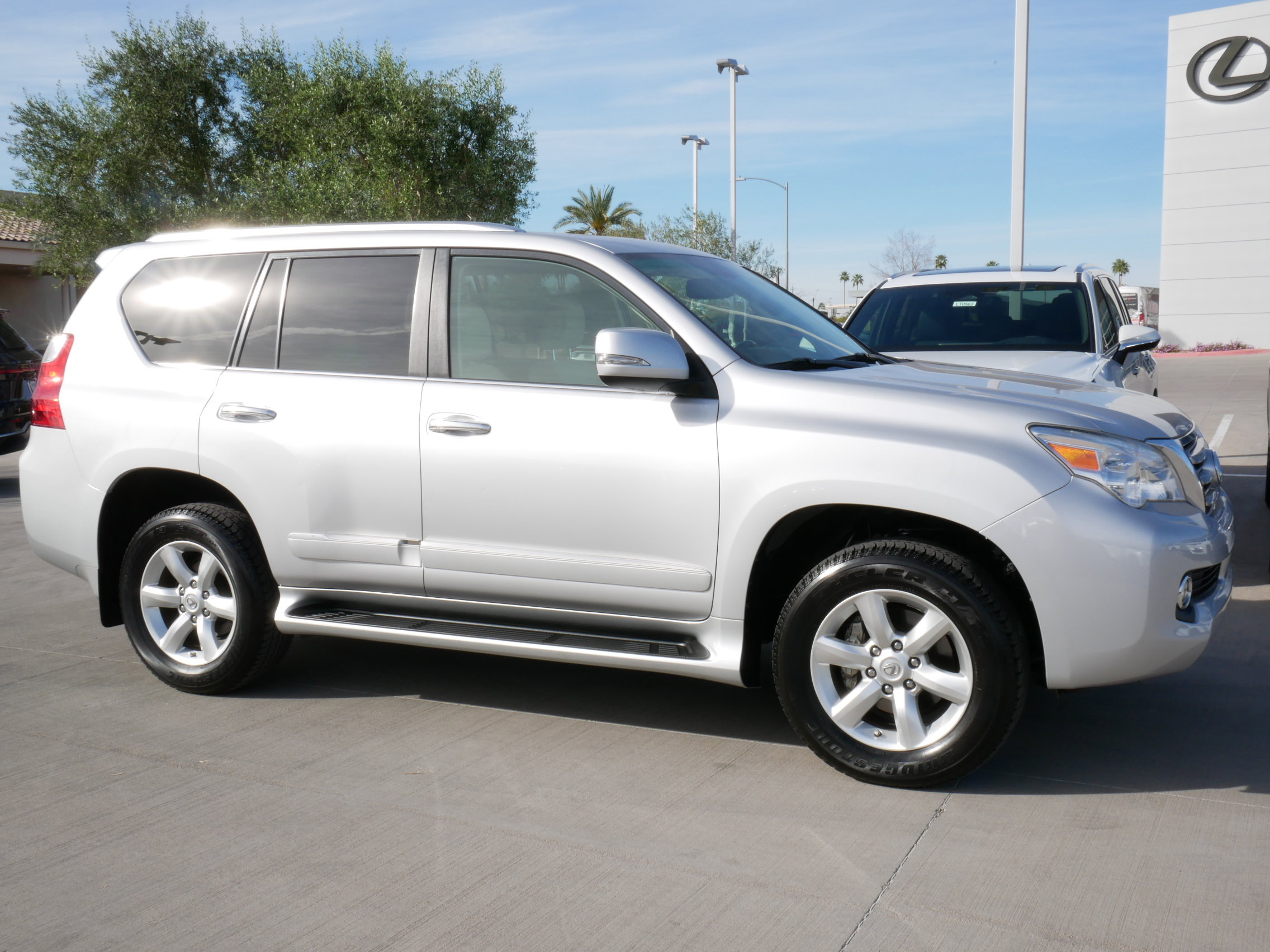 Used 2012 Lexus GX 460 image 13