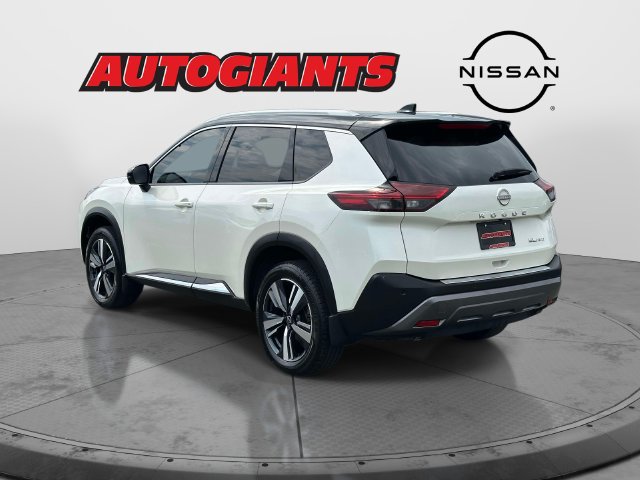 Used 2023 Nissan Rogue SL AWD/4WD image 6