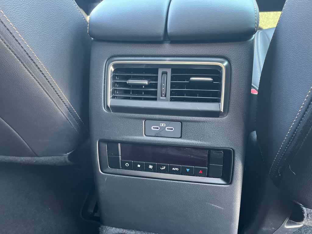 Certified 2025 MAZDA CX-90 3.3 Turbo w/ Preferred Package image 37