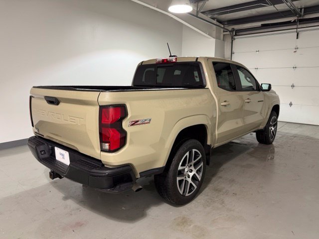 Used 2023 Chevrolet Colorado Z71 w/ Z71 Convenience Package 2 AWD/4WD image 7