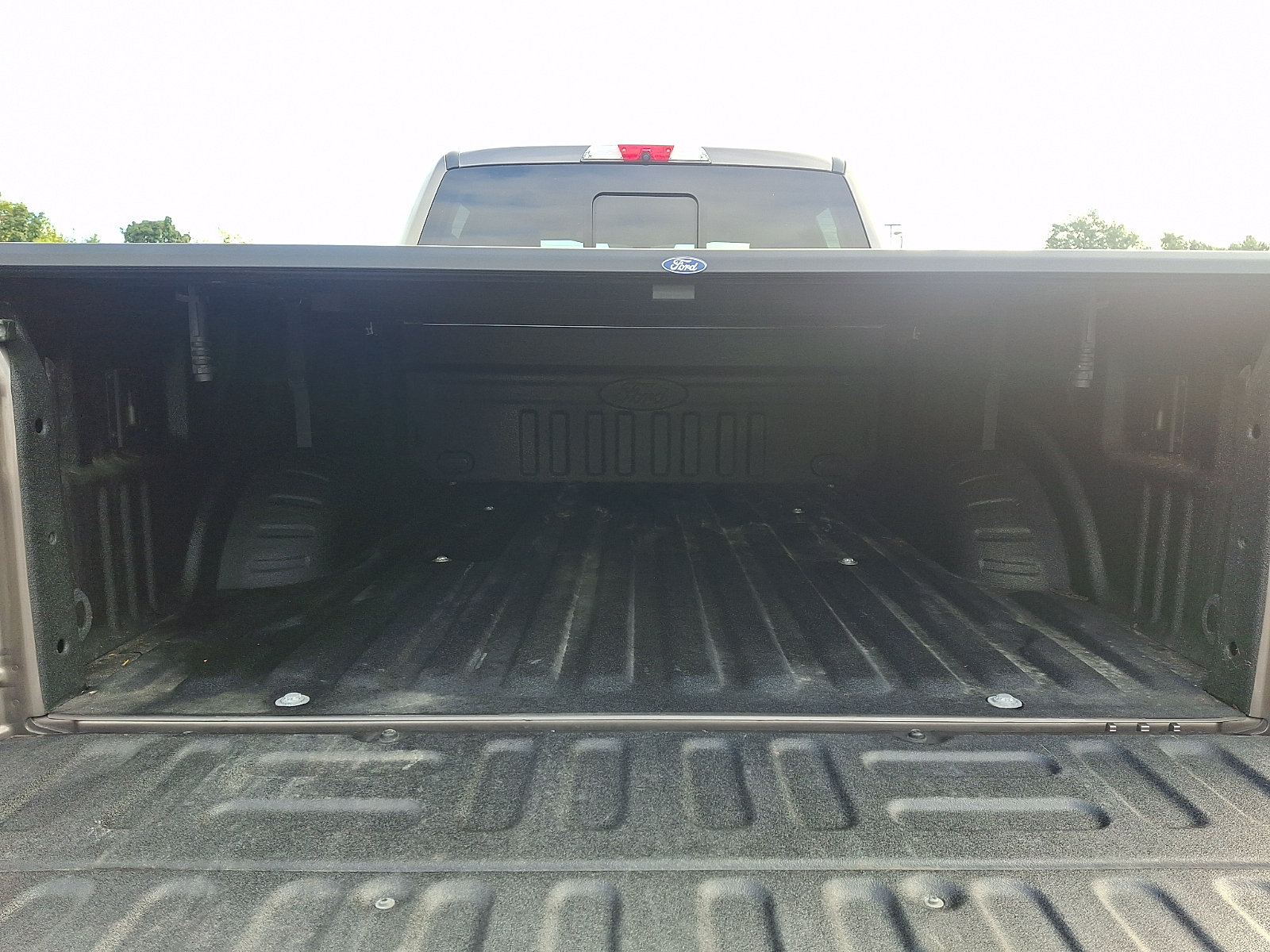 Used 2019 Ford F250 Lariat w/ Lariat Ultimate Package AWD/4WD image 30