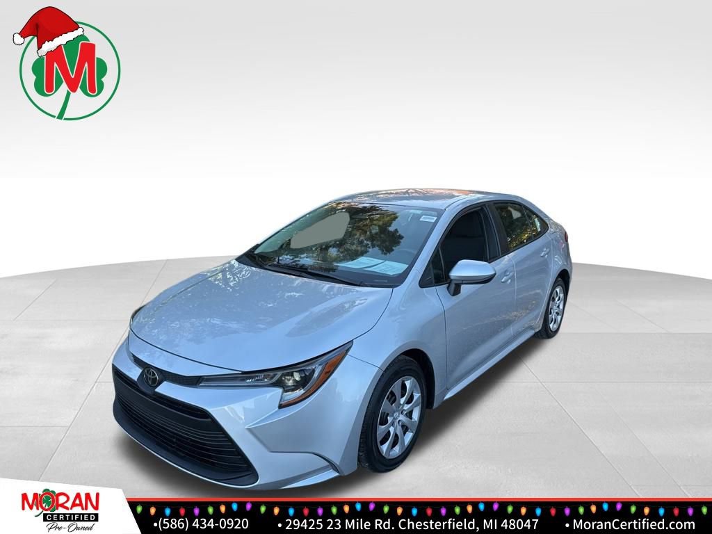 Used 2024 Toyota Corolla LE image 1