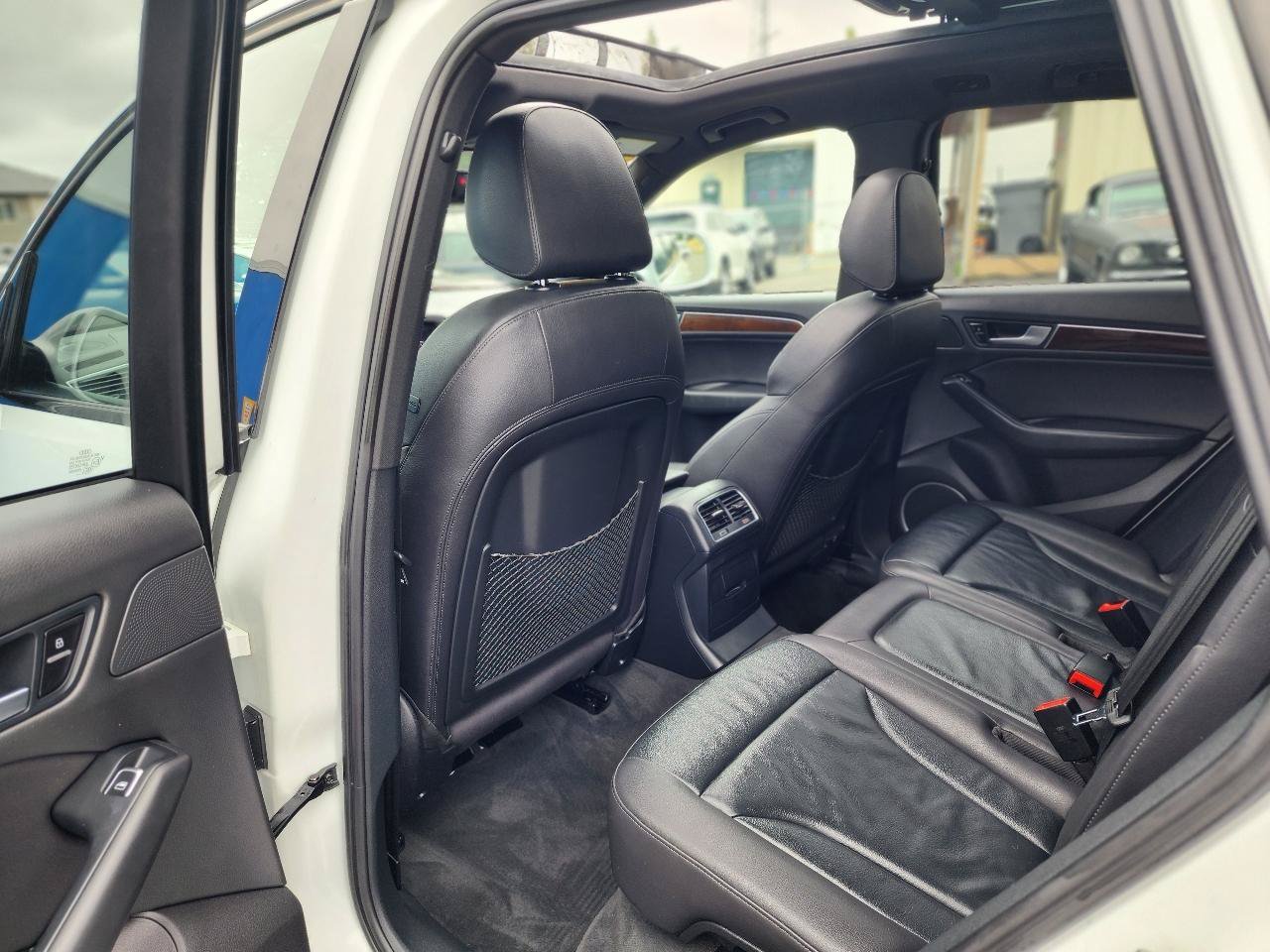 Used 2017 Audi Q5 3.0T Premium Plus w/ Technology Package AWD/4WD image 22