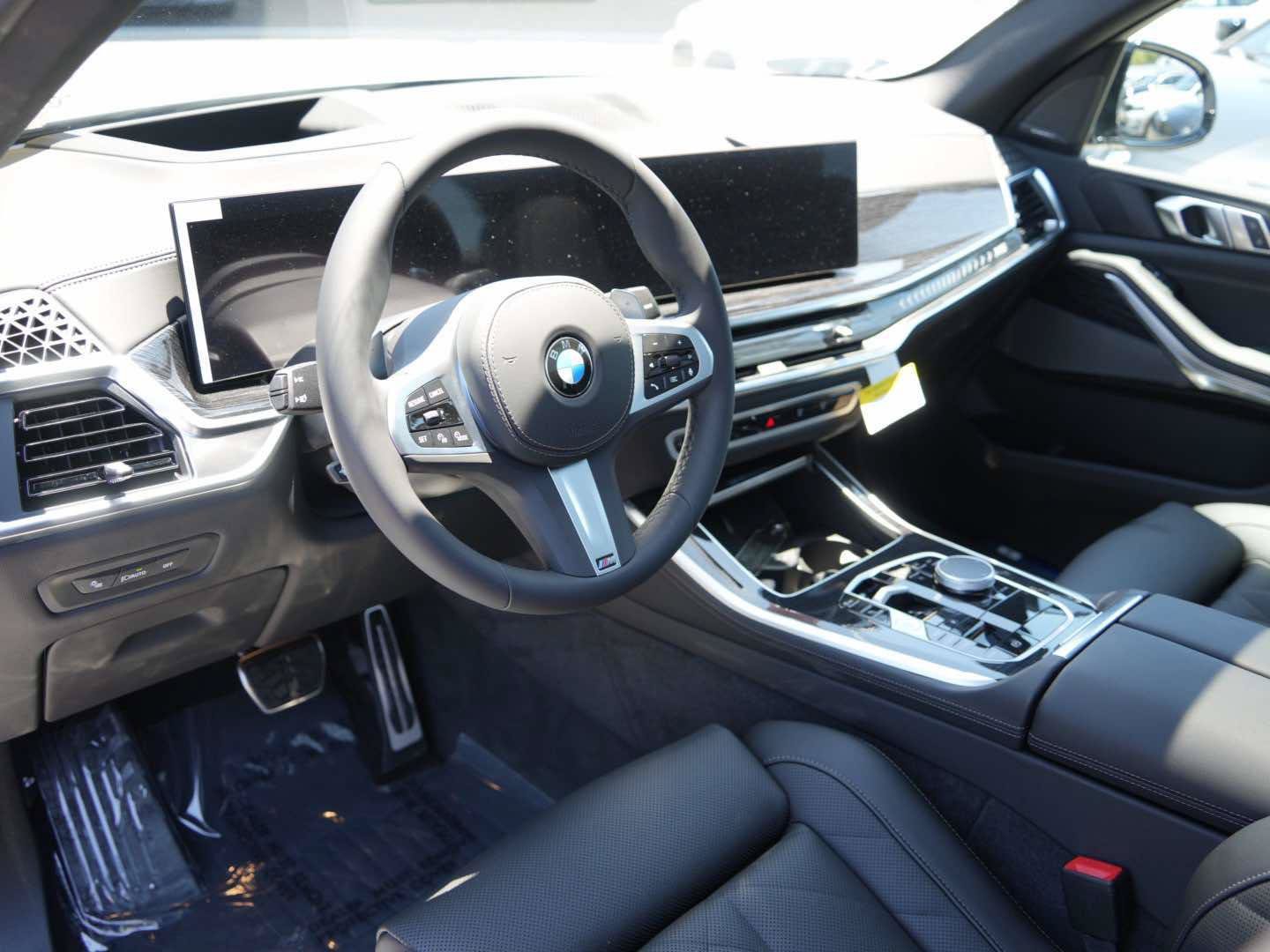 Used 2026 BMW X5 sDrive40i w/ M Sport Package RWD image 14