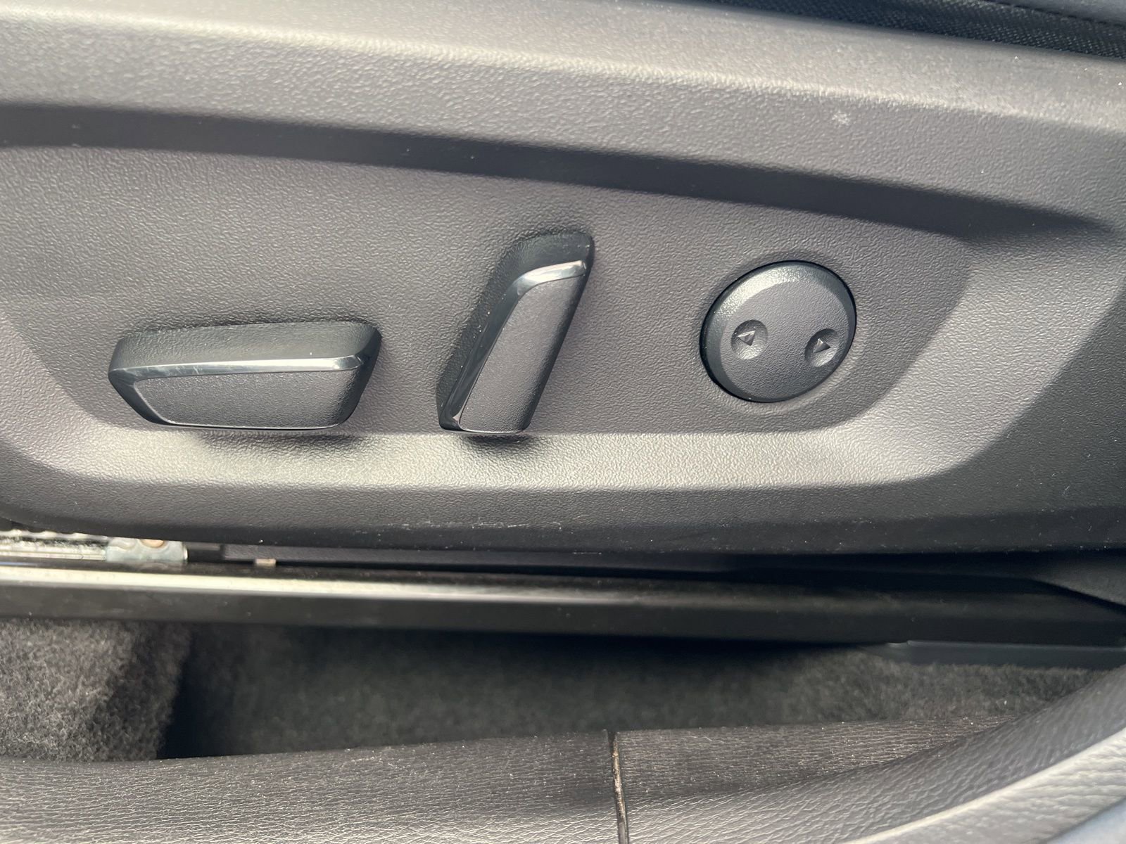 Used 2024 Mitsubishi Outlander SE image 20