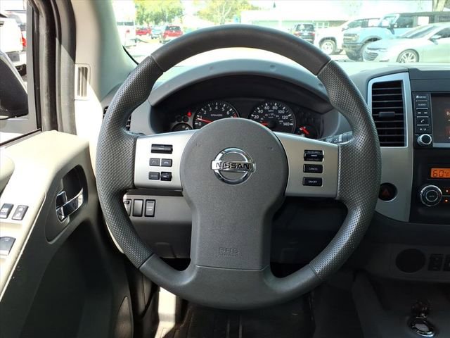 Used 2021 Nissan Frontier SV w/ Midnight Edition Floor Mats image 29