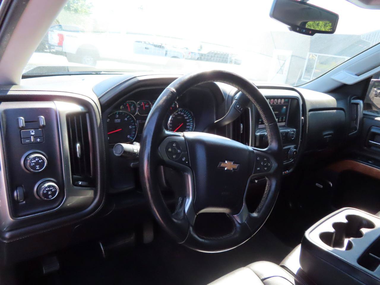 Used 2016 Chevrolet Silverado 1500 LTZ w/ Sport Package AWD/4WD image 33