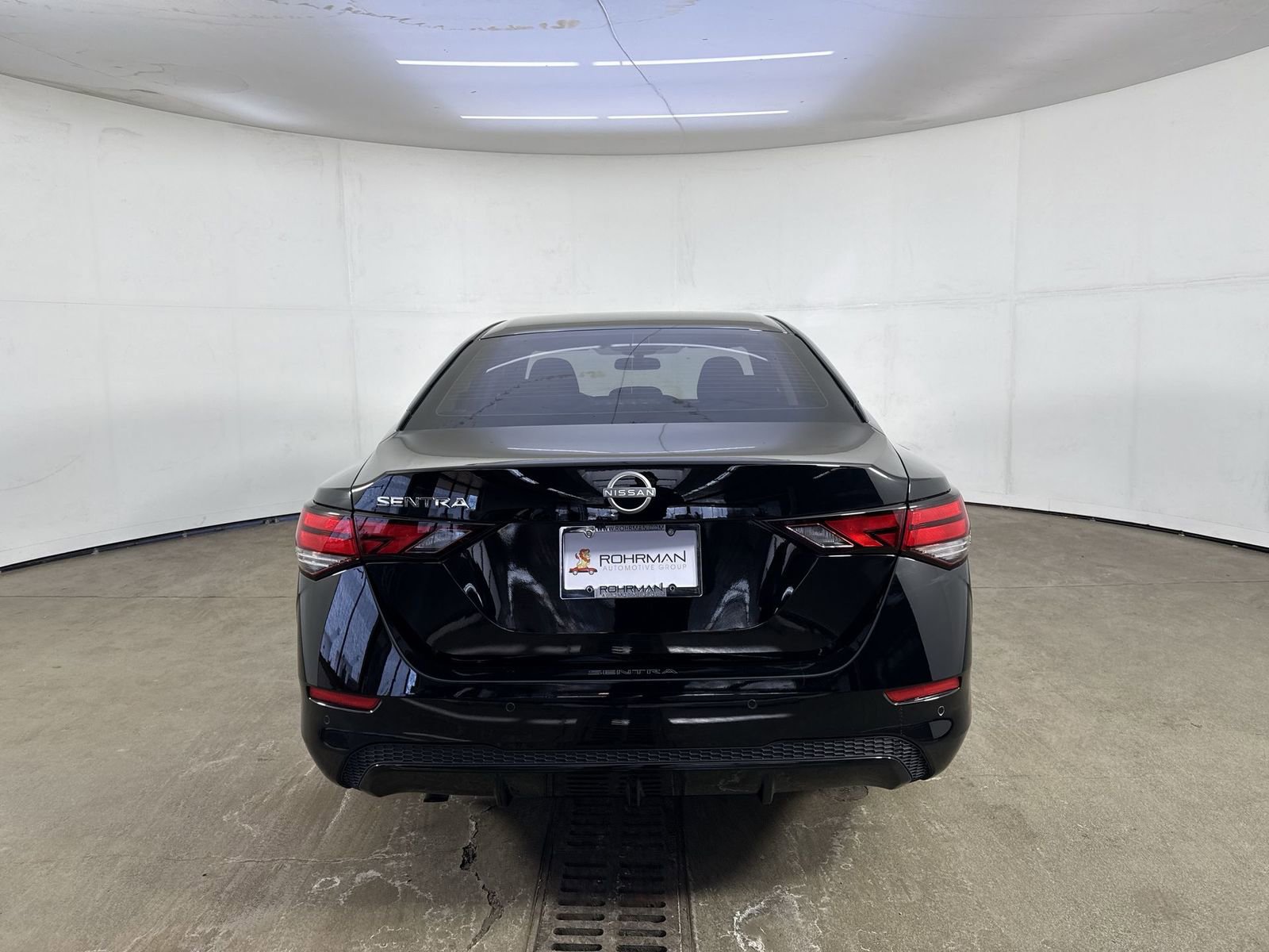 Certified 2025 Nissan Sentra S image 32