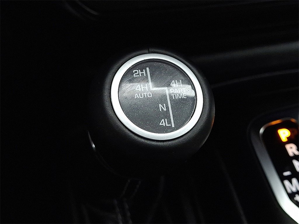 Used 2022 Jeep Wrangler Unlimited Sahara w/ Cold Weather Group image 25