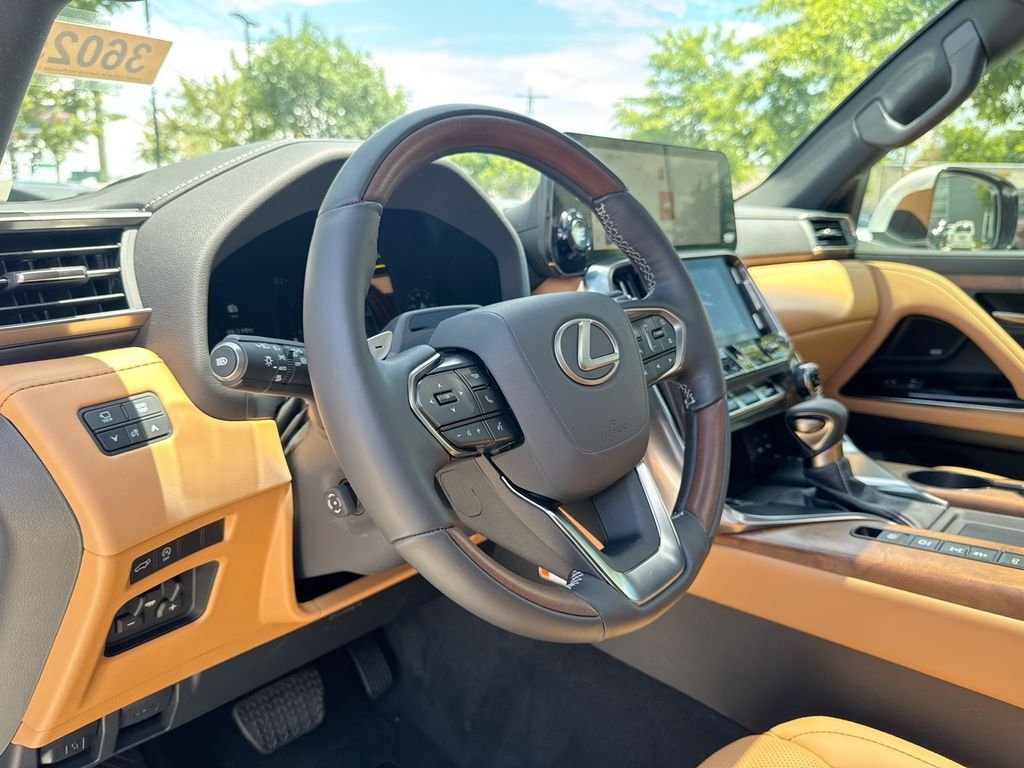 New 2026 Lexus LX 600 4WD w/ Luxury Package image 20