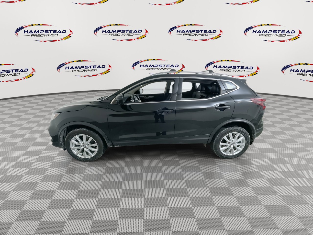 Used 2020 Nissan Rogue Sport SV w/ Technology Package image 5