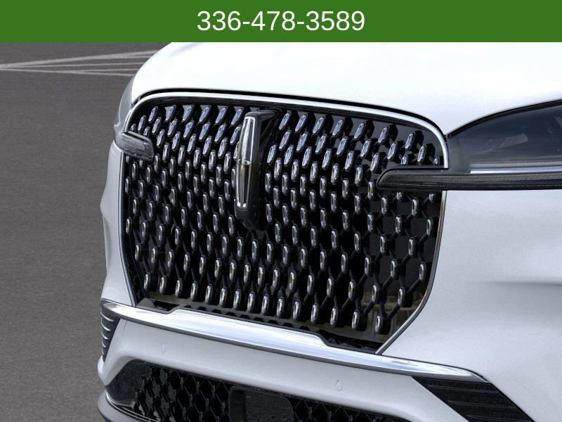 New 2026 Lincoln Aviator AWD image 17