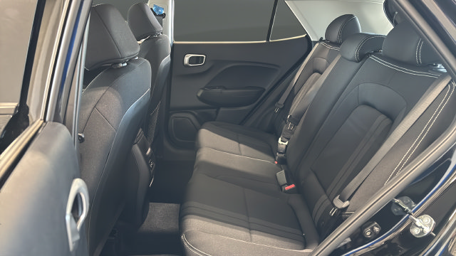 New 2026 Hyundai Venue SEL FWD image 22