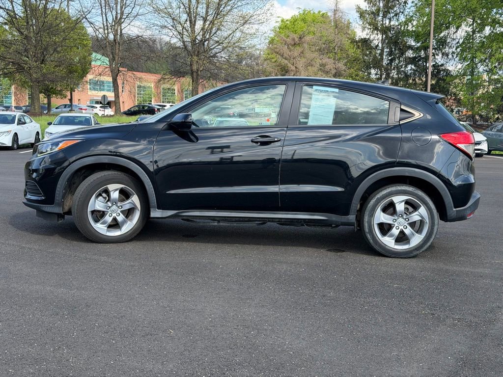 Used 2019 Honda HR-V LX image 3