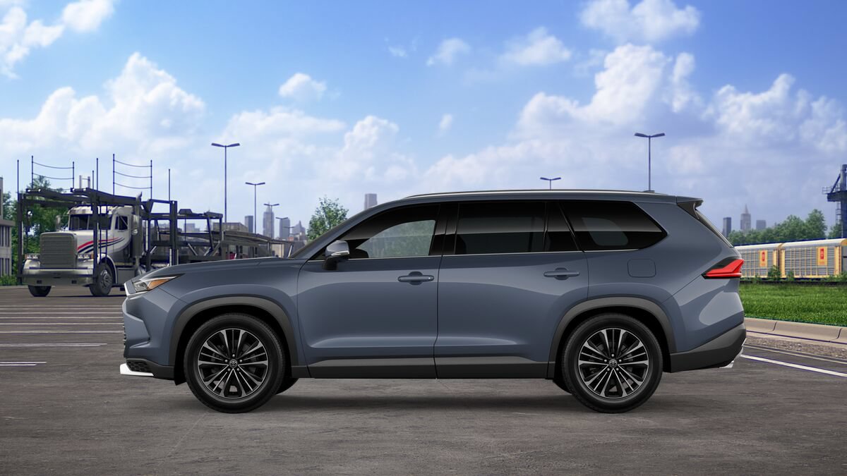 New 2026 Toyota Grand Highlander AWD Hybrid image 4