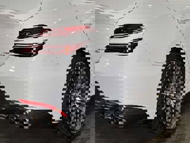 Used 2023 Genesis G70 2.0T image 12