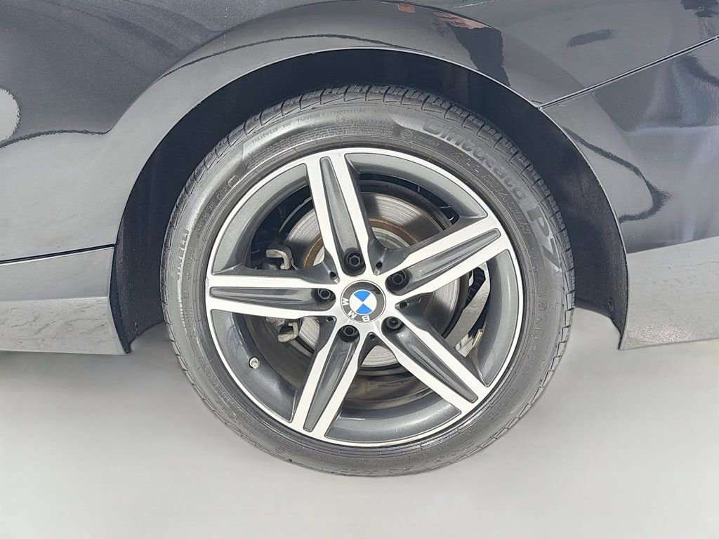 Used 2017 BMW 230i xDrive Coupe AWD/4WD image 32