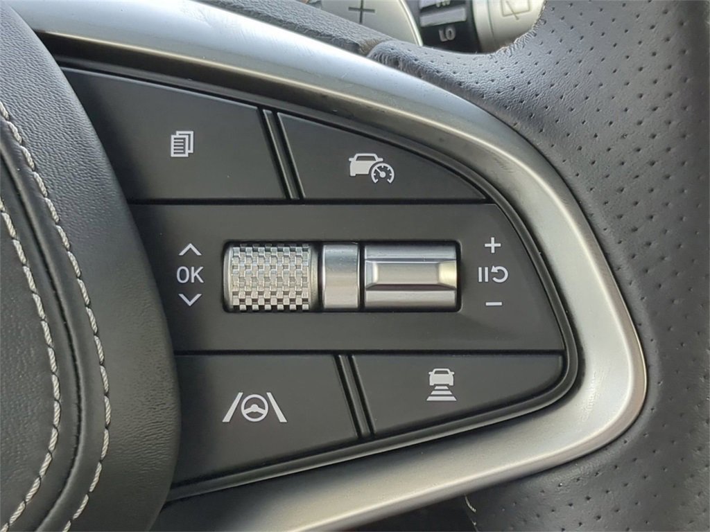 Used 2025 Genesis GV70 3.5T Sport w/ Sport Advanced Package image 36